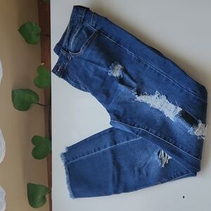 Gogo Jeans Size 7 or 28 fit like 6